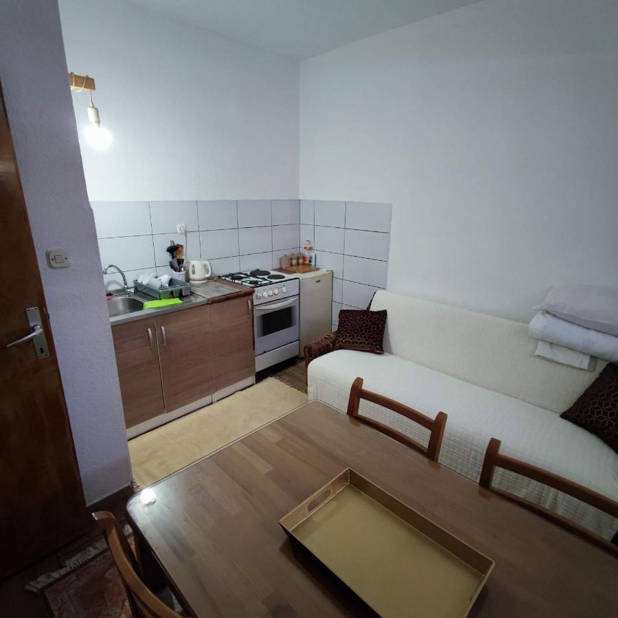 Apartments And Rooms Lena Mostar Eksteriør bilde